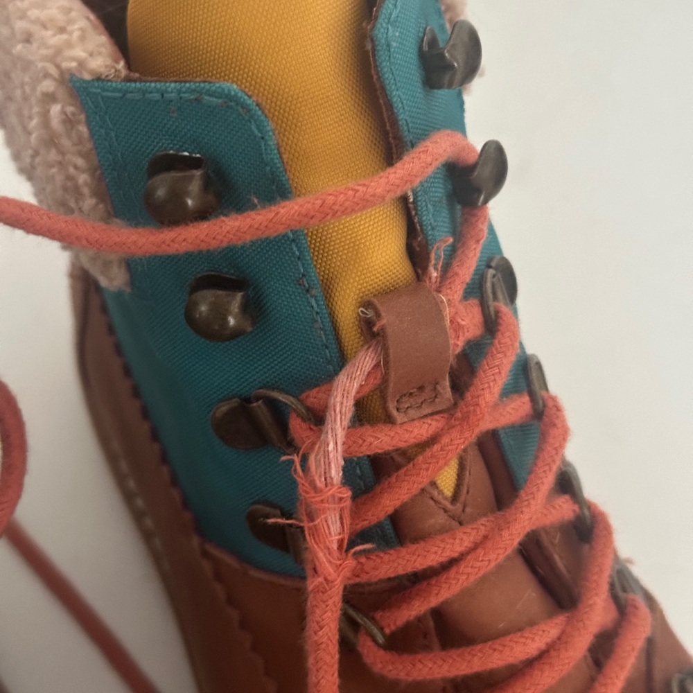 Toms Brown and Teal Boots - Picture 5 of 5